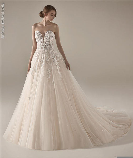 Pronovias 2019 2020 hotsell