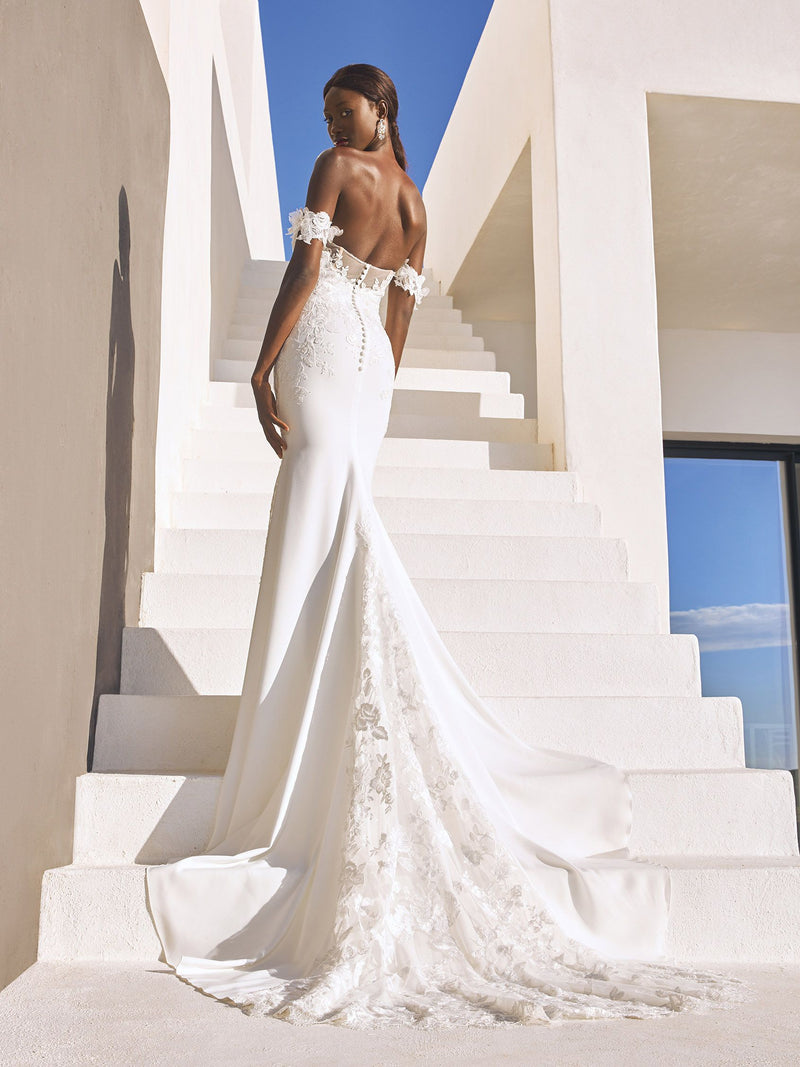 Pronovias OCTAVIA | Fantasy Bridal Boutique Pronovias OCTAVIA | Fantasy Bridal Boutique