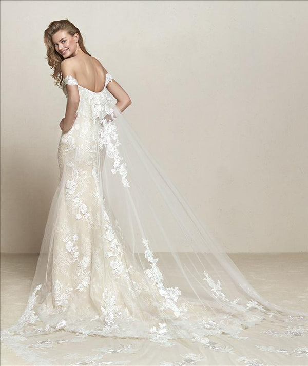 Pronovias DRIA Wedding Dress with Cape sample sale