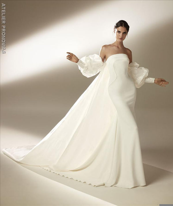 Mermaid wedding dress with strapless neckline and open back in crepe 2021