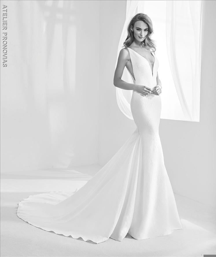 RACIMO by Pronovias Alelier