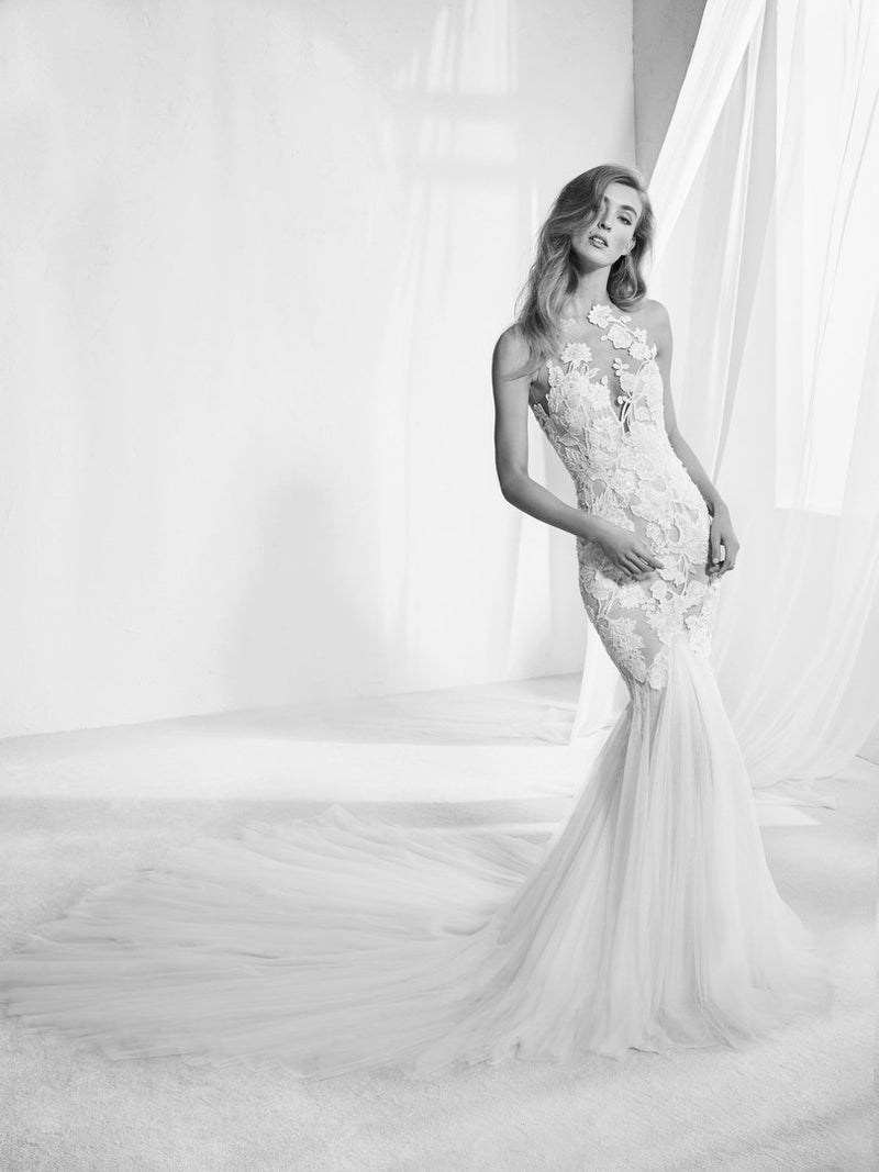 Raine Loire in wedding dress (@PinnaDraws [me]) : r/FinalFantasyVIII
