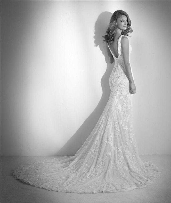 Rubor   sample sale Pronovias