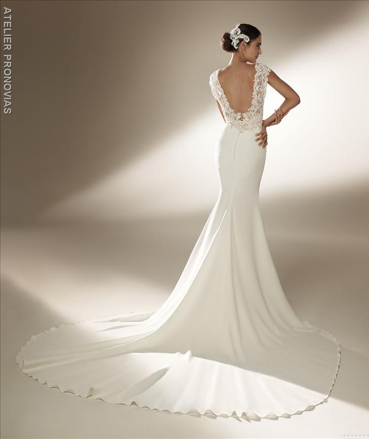 Pronovias Swanson Mermaid wedding dress with V-neck back