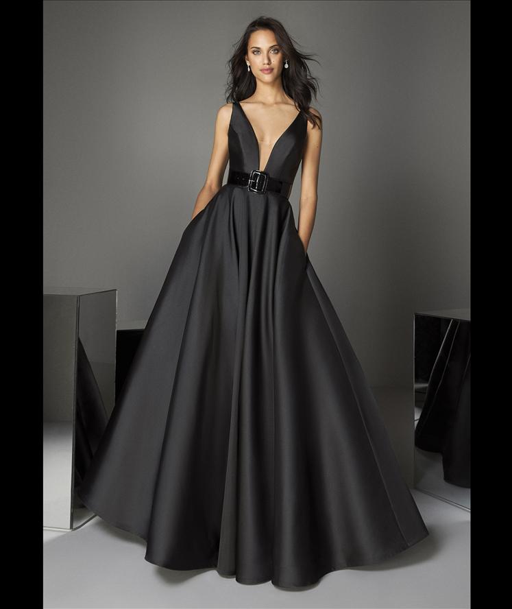 Pronovias TE Style 91 Black Ball gown deep V-Neck