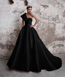 black fantasy dresses Little black dress? How about fantasy black dress? . #fantasy #booktok #bookish