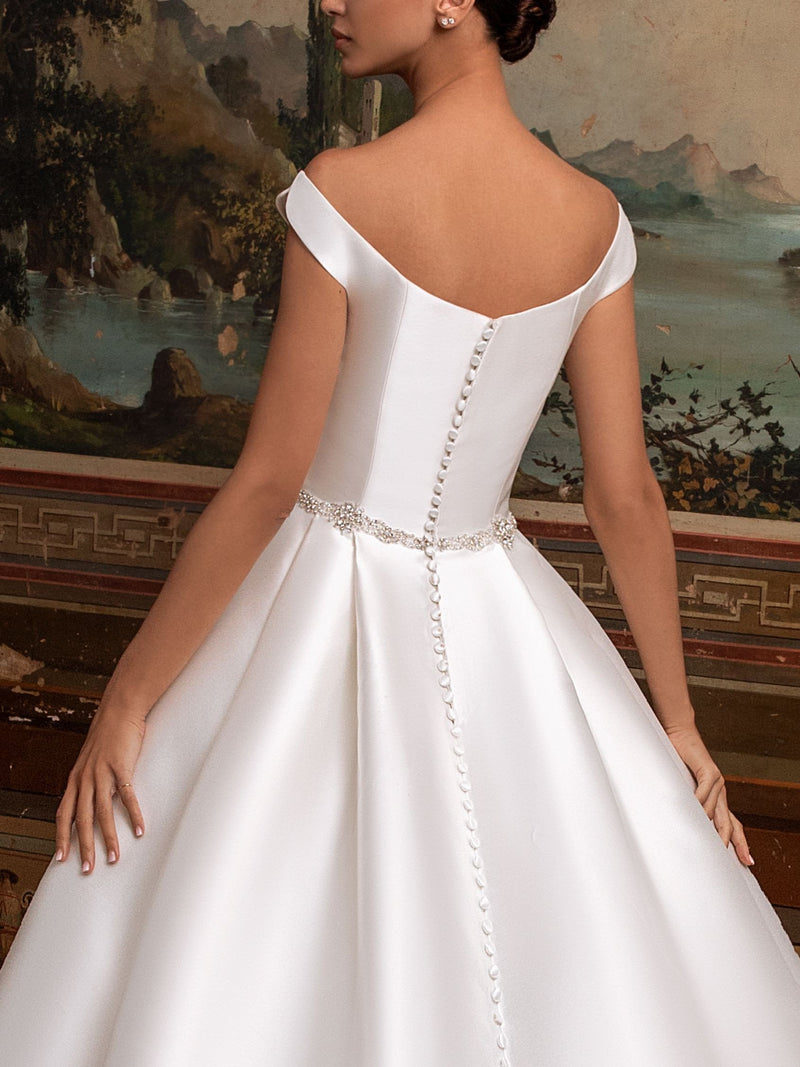 Pronovias Varuna back buttons