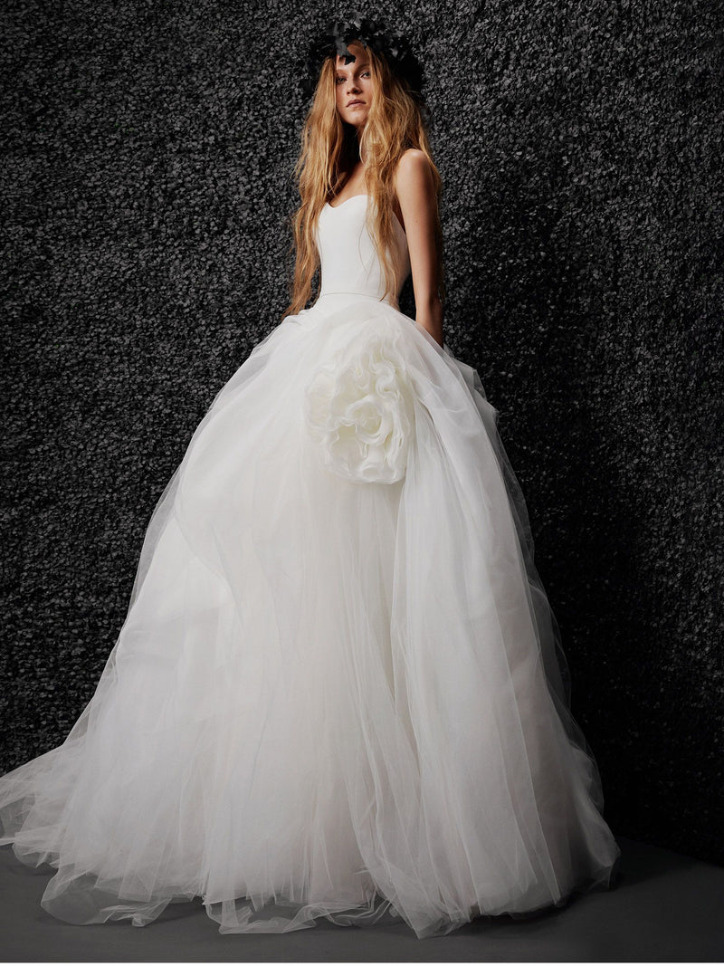 Vera Wang ALIZEE | Fantasy Bridal Boutique Vera Wang ALIZEE | Fantasy Bridal Boutique