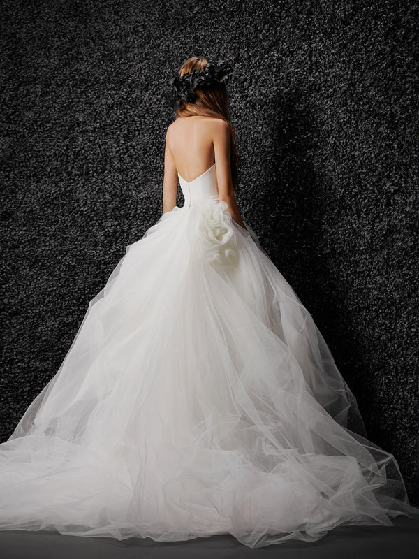 Vera Wang ALIZEE Princess wedding dress with open back