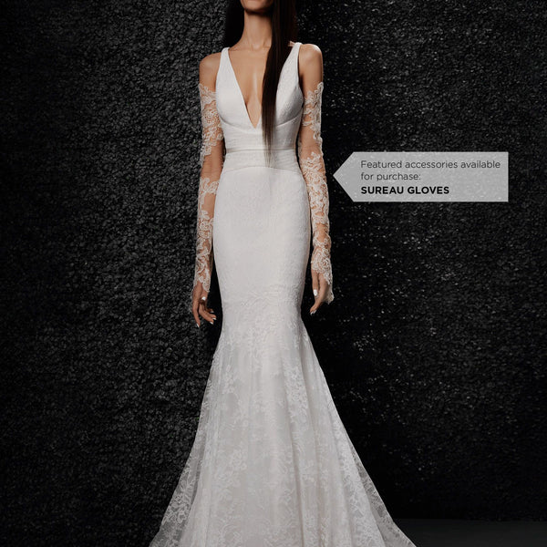 vera wang lace mermaid wedding dresses Vera Wang FRANIA