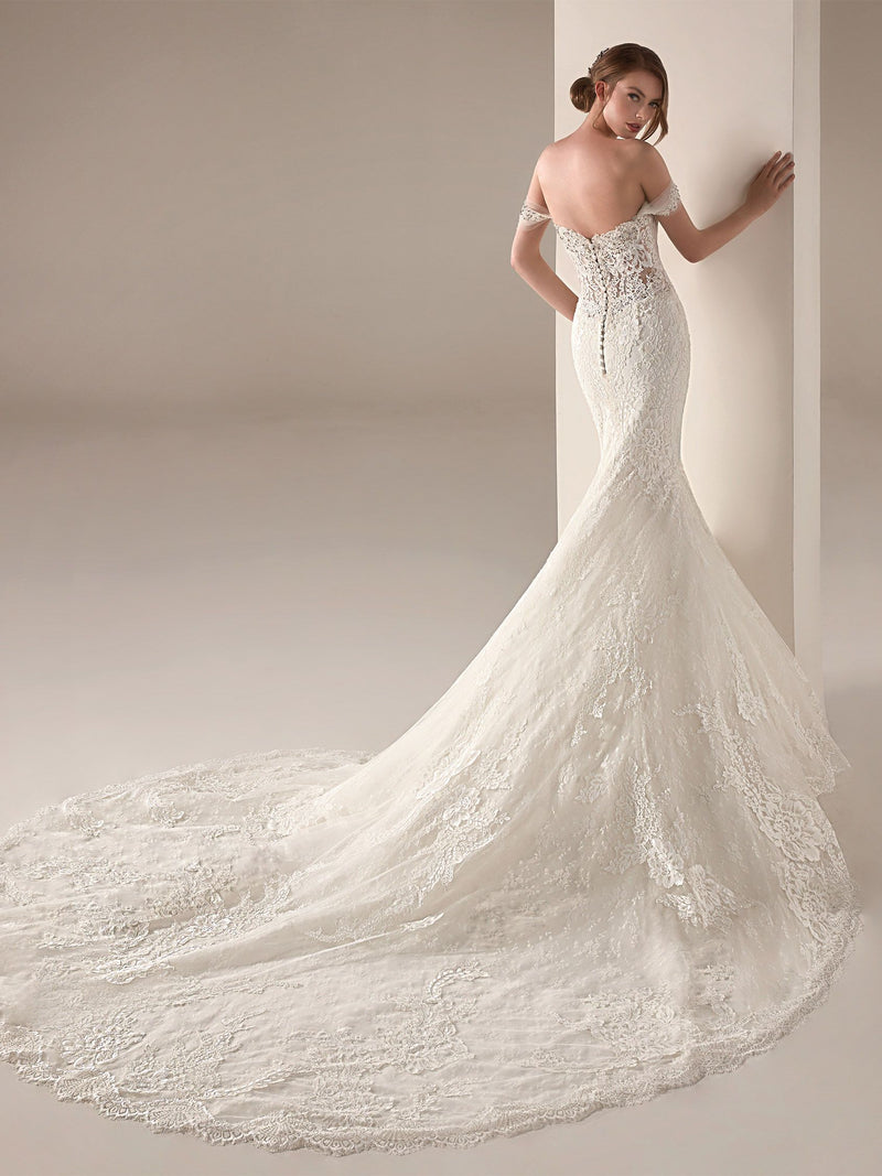 Pronovias IMELDA | Fantasy Bridal Boutique Pronovias IMELDA | Fantasy Bridal Boutique