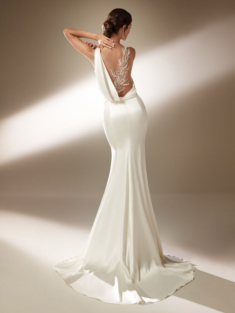 ATELIER HOLLYWOOD GLAMOUR COLLECTION JENNIFER Mermaid wedding dress with asymmetric neckline and tattoo-effect back