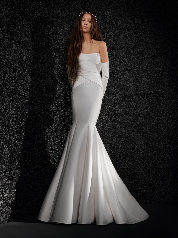 Vera Wang Fantasy Bridal Boutique Vera Wang Fantasy Bridal Boutique