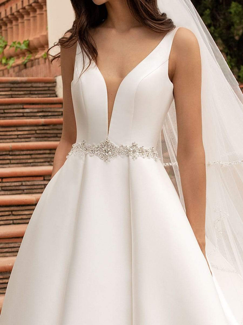Pronovias Malena Princess Cut V-Neck ball gown beading