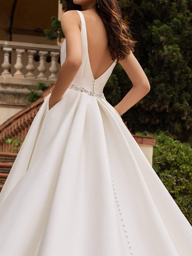 Pronovias Malena Princess Cut V-Neck ball gown  buttons